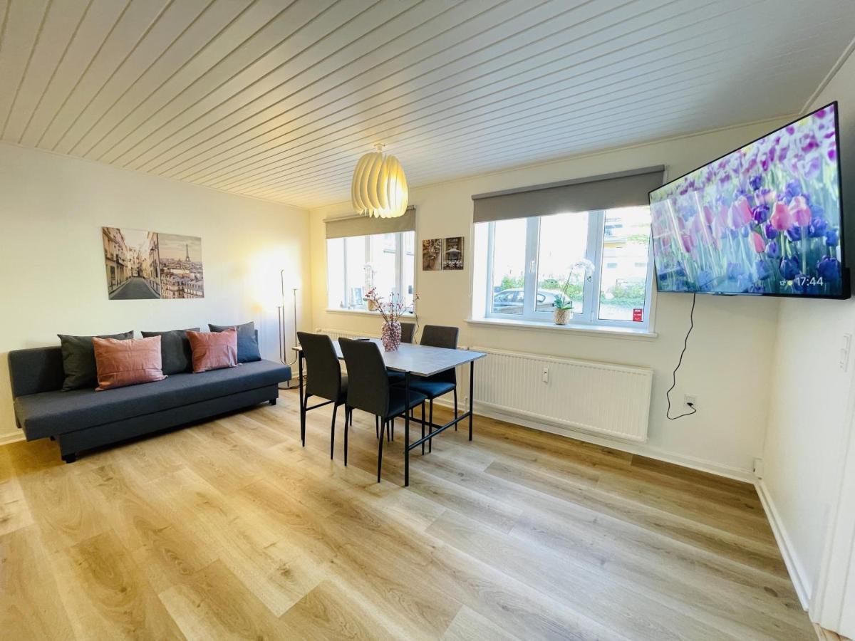 Aday - Charming Apartment In The Pedestrian Street Of Фредериксхавн Екстериор снимка